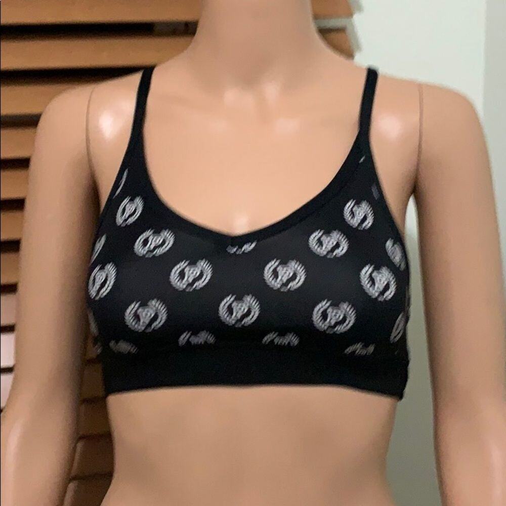 PINK VICTORIA’S SECRET‎ ULTIMATE SPORTS BRA SIZE XS